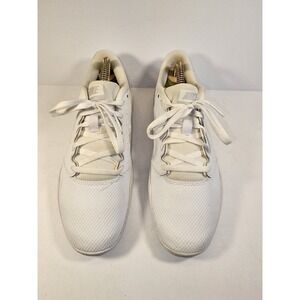 Nike Cheer Sideline 4 White Pure Platinum Size 7.5 Womans
